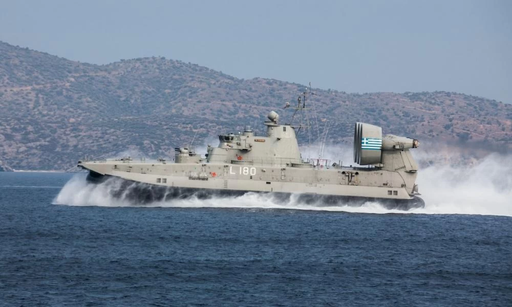 Ελληνο-αιγυπτιακή αεροναυτική άσκηση στη Μεσόγειο - Οργή στην Άγκυρα